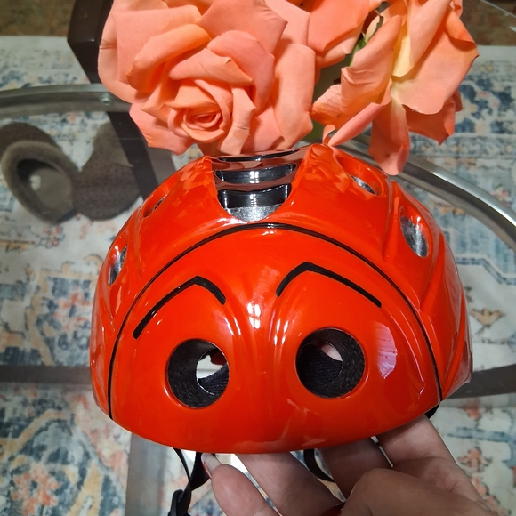 Kids Safety Helmet - Vibrant Red - Picture 4 of 6